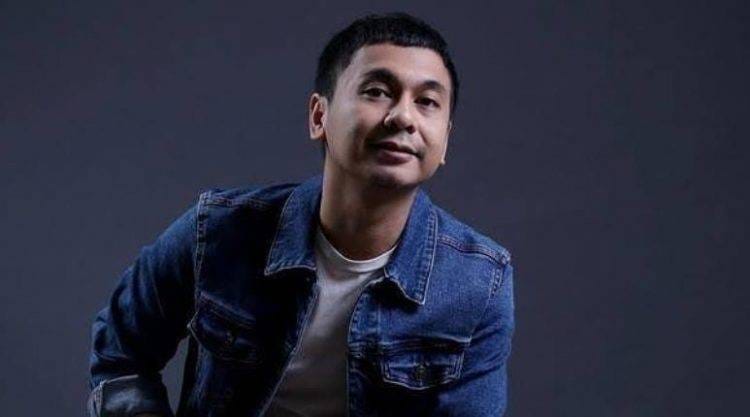 Raditya Dika batal pensiun di usia 40 dan memilih tetap berkarya