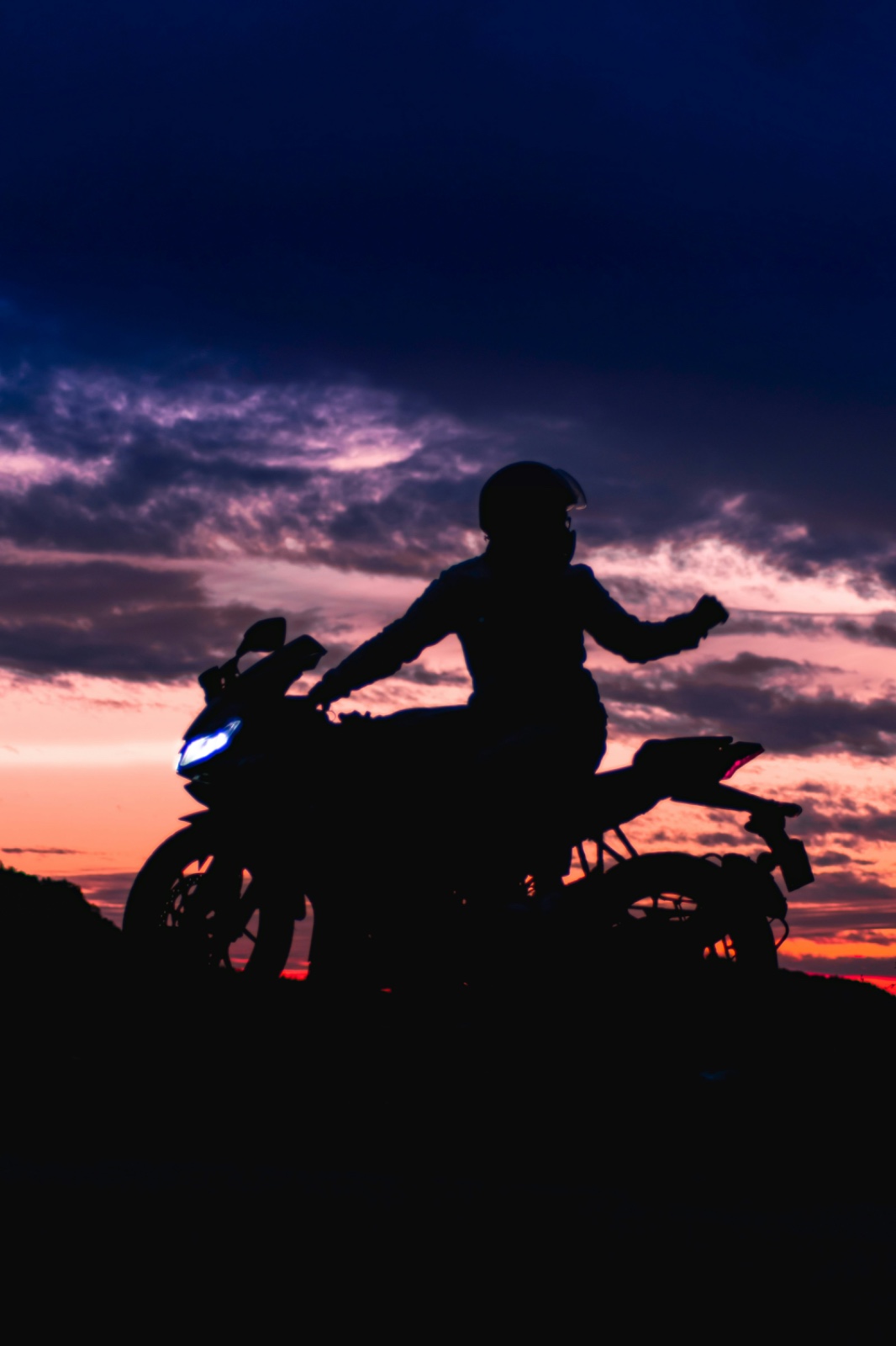 Pengendara motor menyebalkan