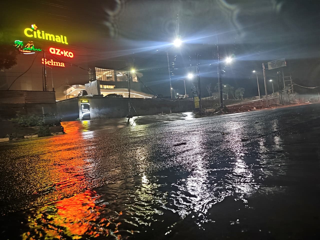 Pernyataan DPRD Tuban soal SLF Citimall dibantah DPMPTSP, memicu polemik jelang pembukaan mall.