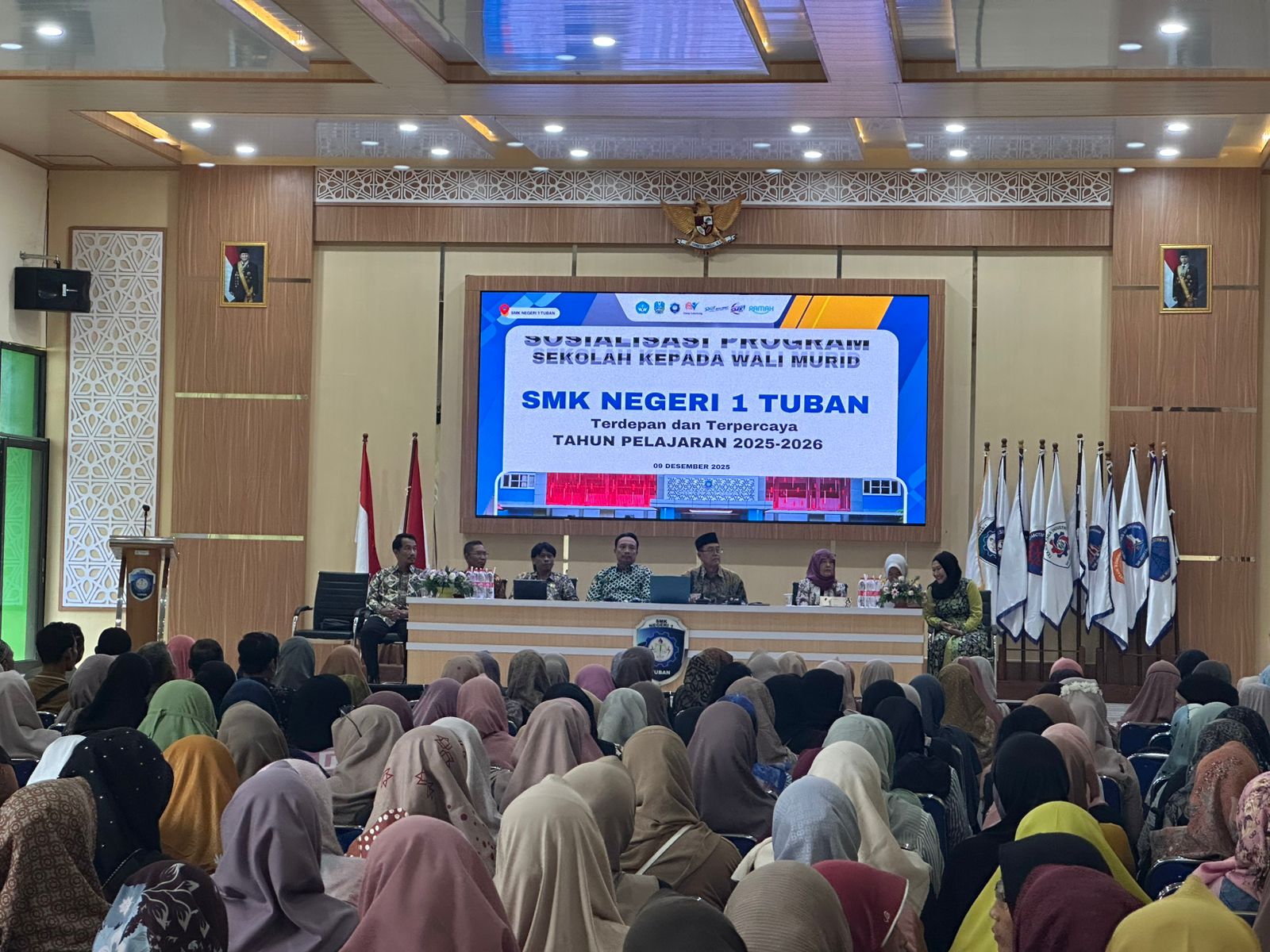 Sekolah dan Komite SMKN 1 Tuban tegaskan tidak ada penetapan nominal sumbangan dalam rapat wali murid.