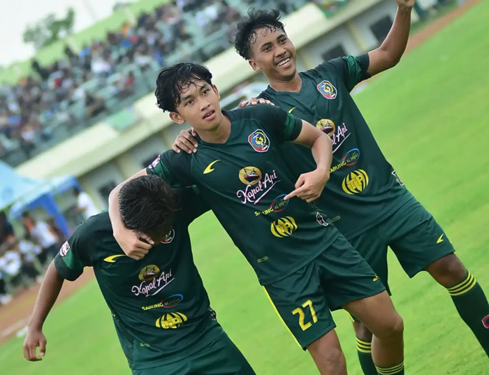 Persatu Tuban tembus 32 besar Liga 4 Jatim, manajemen pilih ganti pelatih demi penyegaran tim.