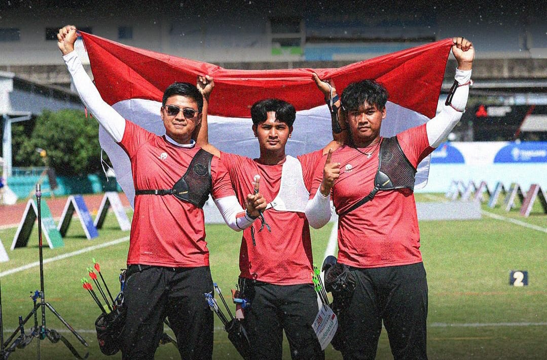 Tim panahan pria berhasil raih emas di Sea Games Thailand 2025.