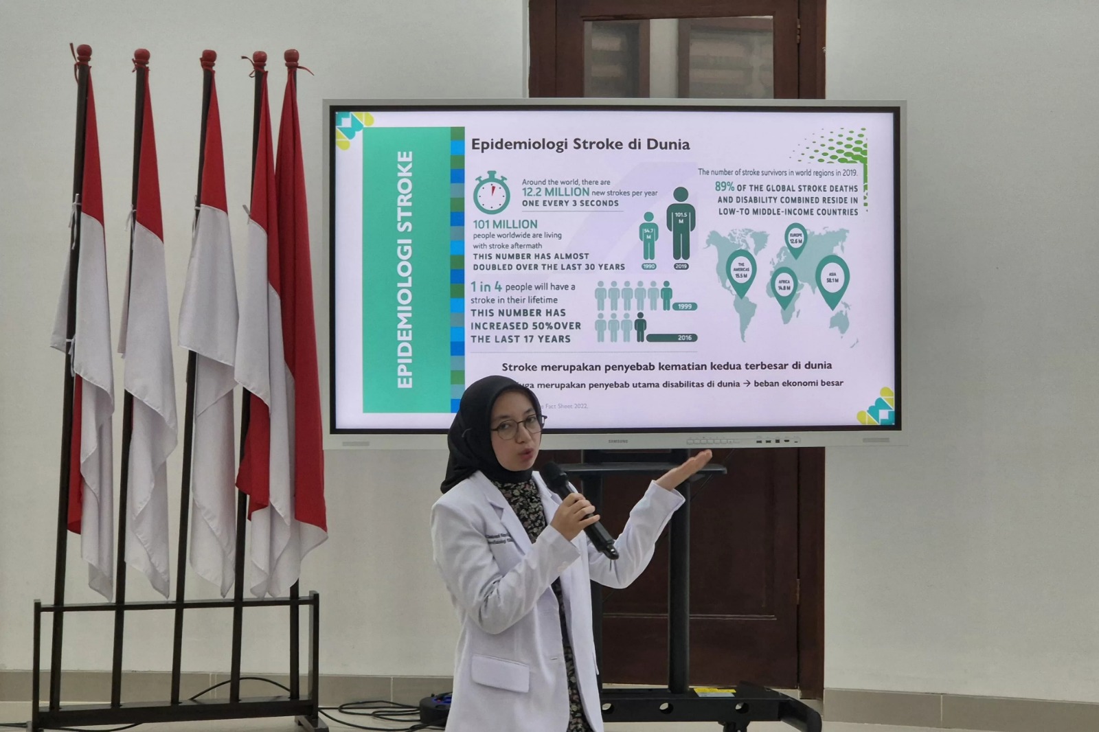 Dokter spesialis Neurologi RS Kemenkes Surabaya, dr Chandrawati Widya, Sp.N menyebut gejala store tak selalu wajah mencong, Jumat (19/12).