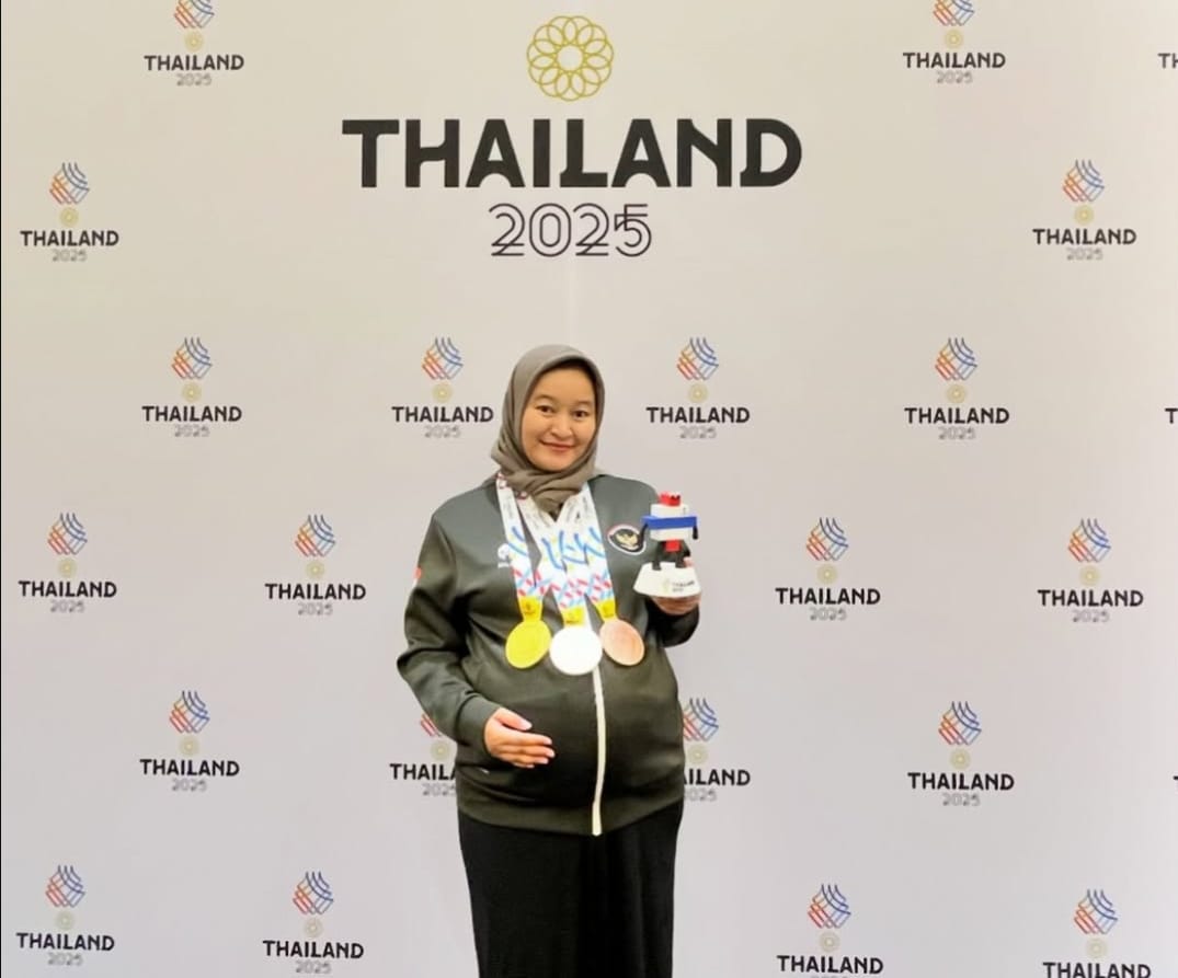 Medina Warda Aulia, atlet catur Indonesia yang sukses mempersembahkan satu emas, satu perak, dan satu perunggu untuk Indonesia di SEA Games Thailand.