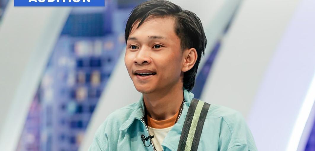 Fajar Sadboy raih golden ticket dalam audisi Indonesian Idol 2026.