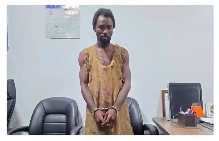 Potret Ebo Noah saat ditangkap polisi Ghana
