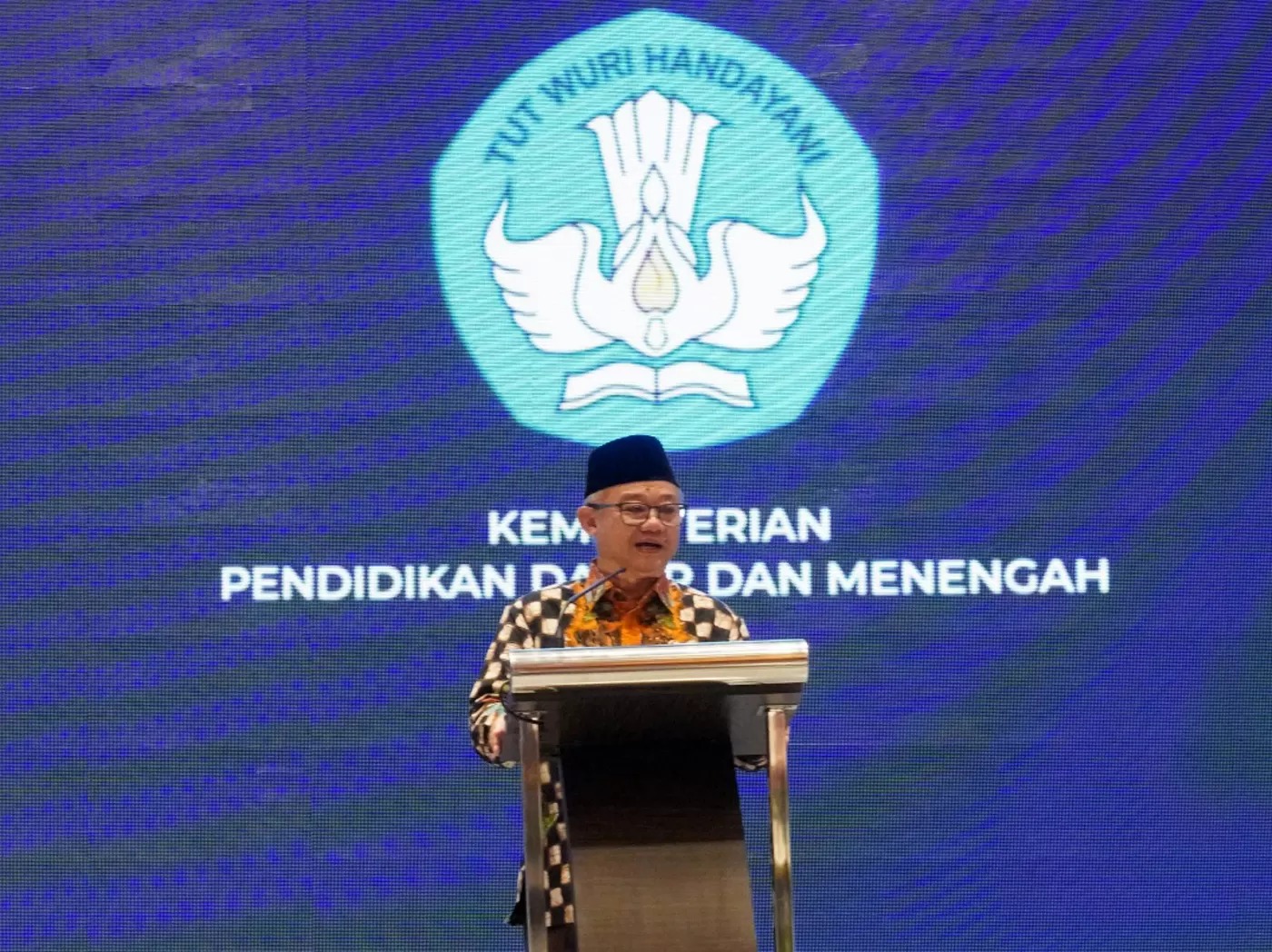 Menteri Menteri Pendidikan Dasar dan Menengah (Mendikdasmen) RI Abdul Mu'ti
