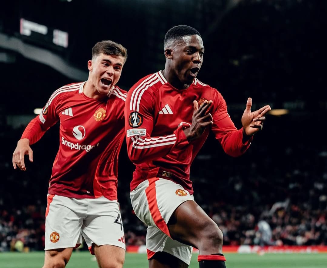 Selebrasi gol dari Kobbie Mainoo yang makin gacor di MU, kini ia dilirik klub raksasa Eropa.