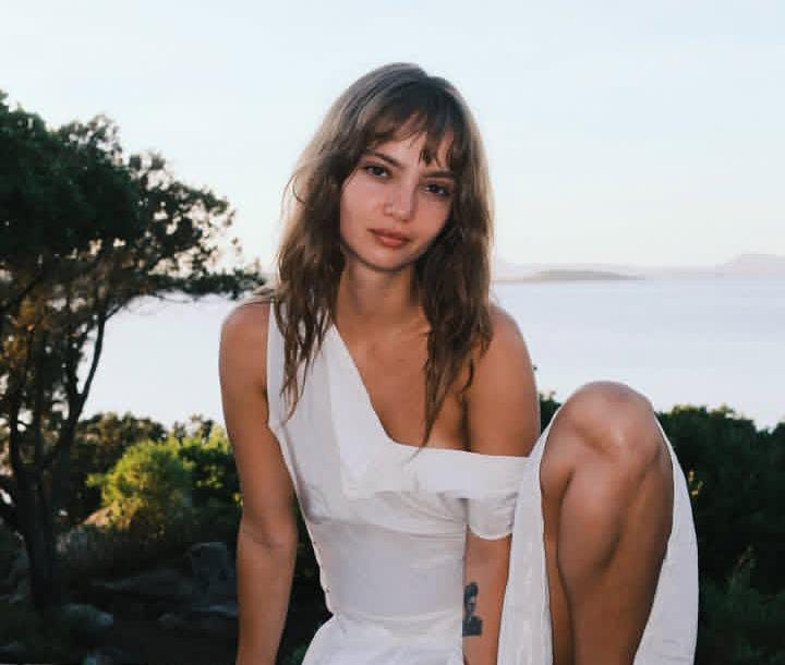 Inka Williams adalah model dan bintang Instagram keturunan Prancis-Australia yang tinggal di Bali, Indonesia.