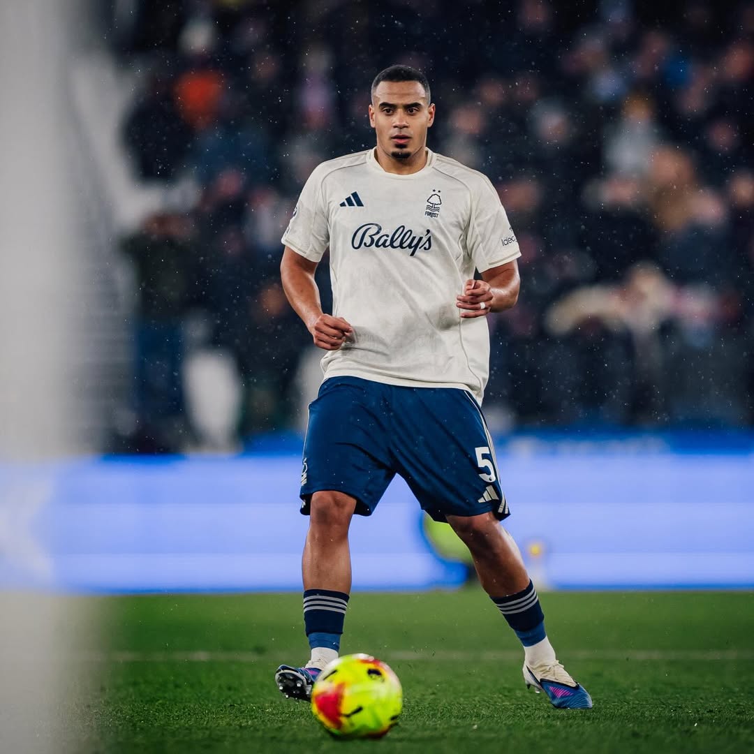 Kebutuhan mendesak di jantung pertahanan membuat AC Milan menilai Murillo Forest sebagai opsi rasional