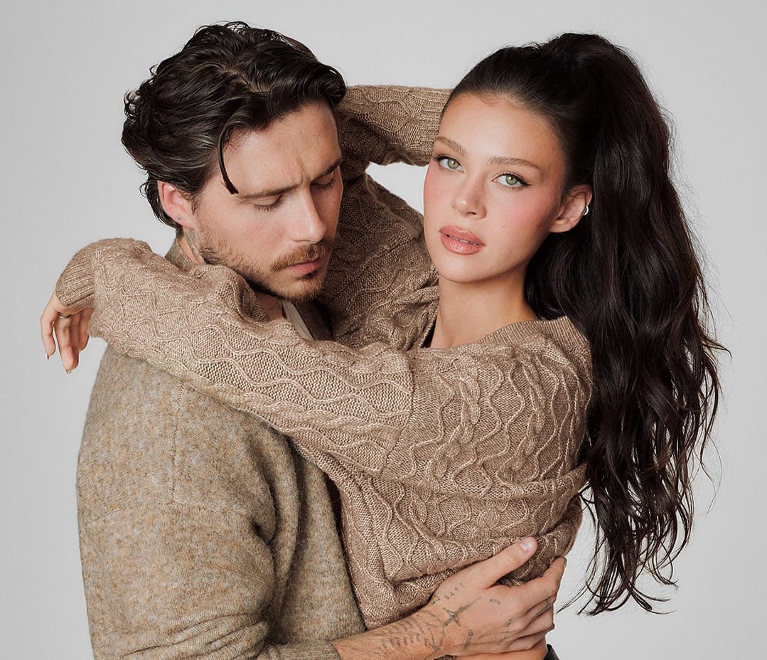 Brooklyn Beckham dan sang istri disebut berkomunikasi dengan David dan Victoria Beckham hanya melalui pengacara.