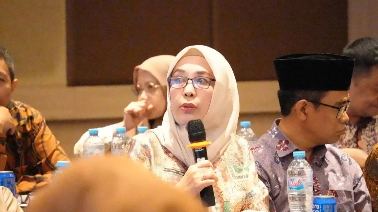 Direktur Kurikulum, Sarana, Kelembagaan, dan Kesiswaan (KSKK) Madrasah Kemenag Nyayu Khodijah.
