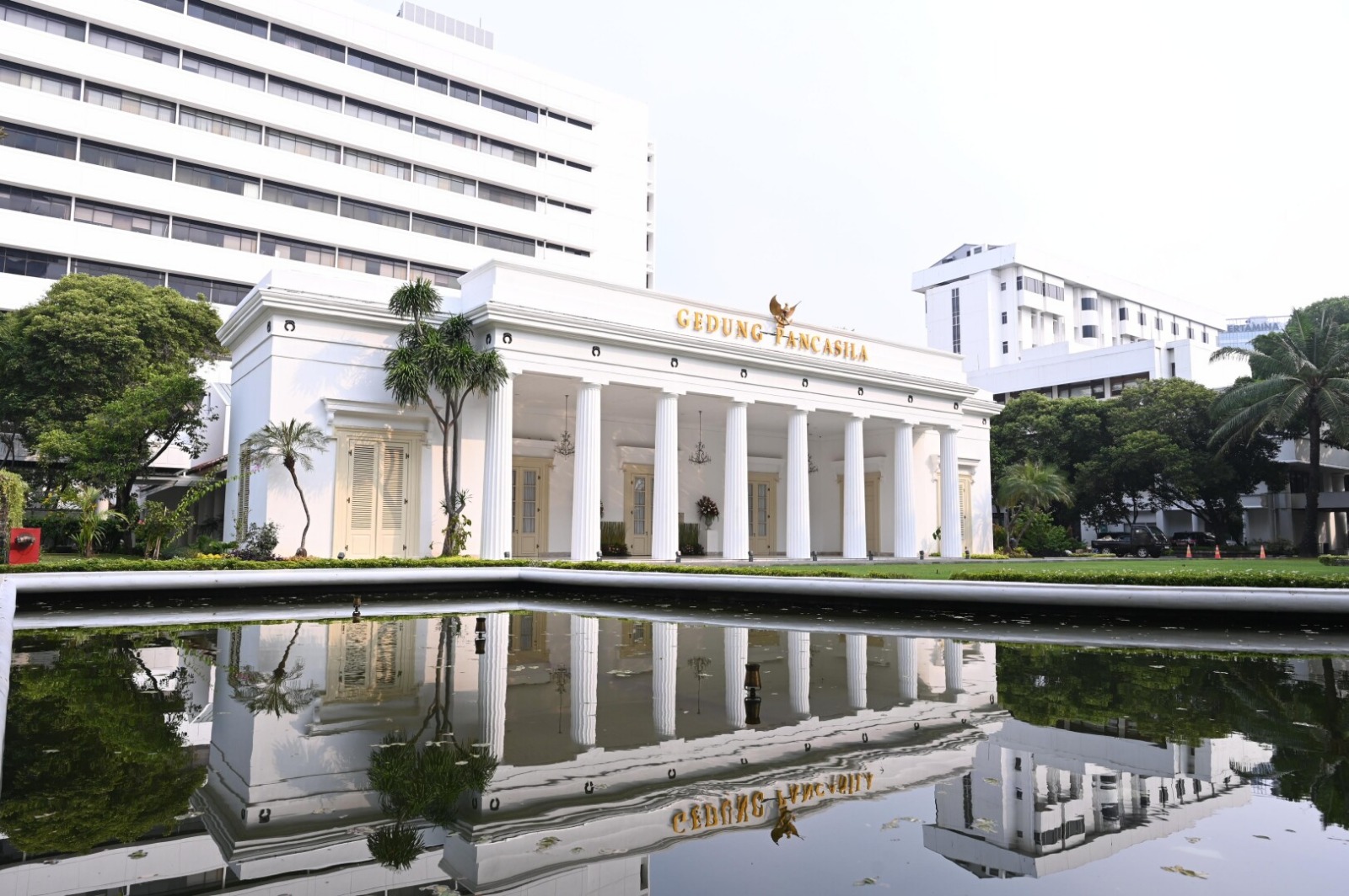 Gedung Volksraad saat ini dikenal sebagai Gedung Pancasila
