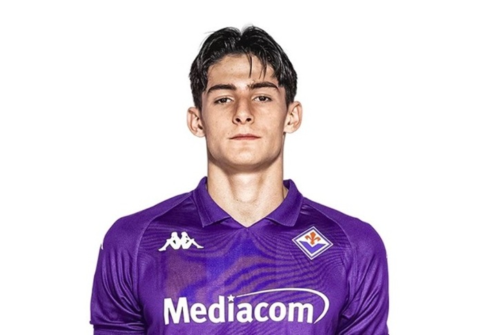 Negosiasi Fortini mandek, AC Milan memilih bersiaga dan membaca arah angin pasar transfer.