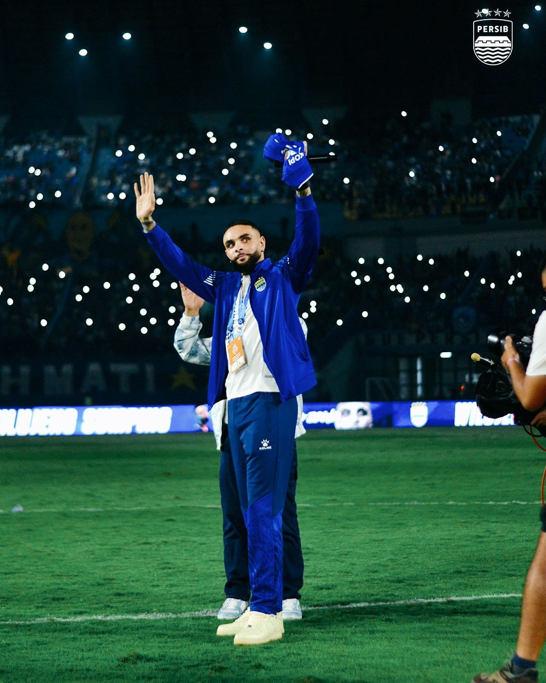 Eks pemain PSG dan Monaco, Layvin Kurzawa, sudah bergabung latihan Persib Bandung