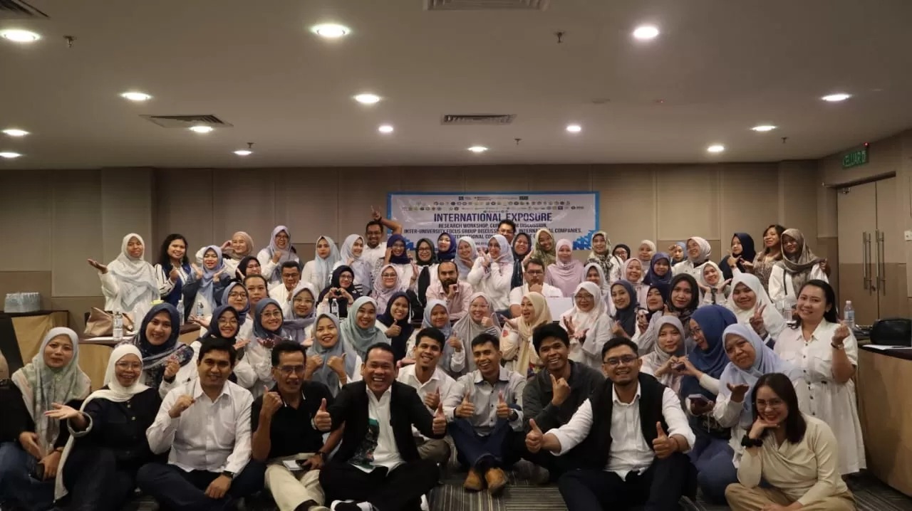 Perwakilan 56 perguruan tinggi Indonesia dan mitra industri Malaysia usai FGD kolaborasi internasional di Kuala Lumpur.