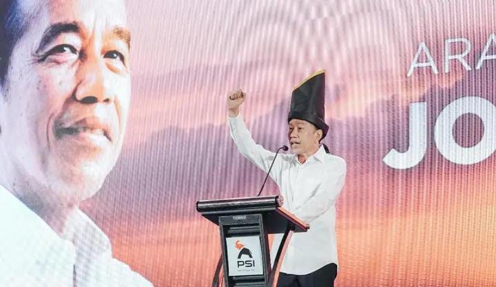 Jokowi hadir dalam rakernas, dan suarakan dengan lantang bahwa dia akan mati-matian kerja untuk PSI