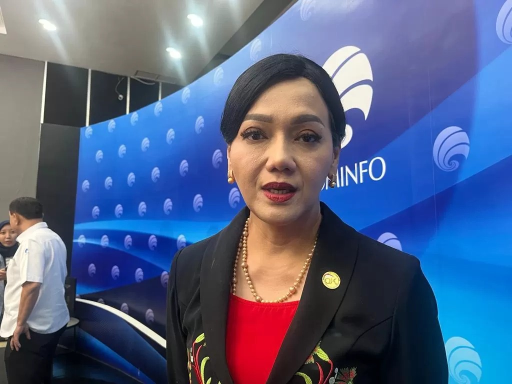Friderica Widyasari Dewi.