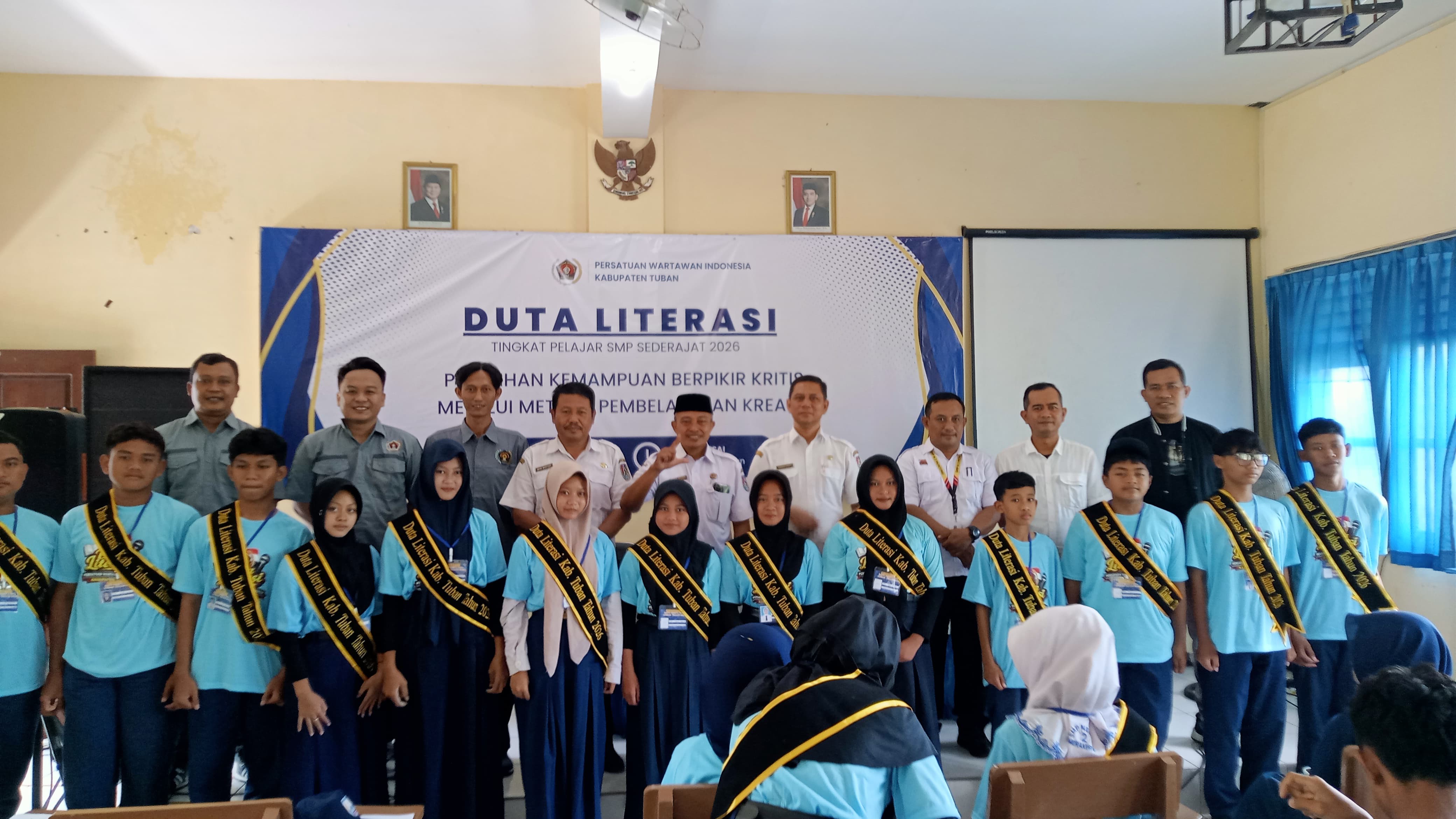 PWI Kabupaten Tuban kukuhkan 125 pelajar SMP sebagai Duta Literasi