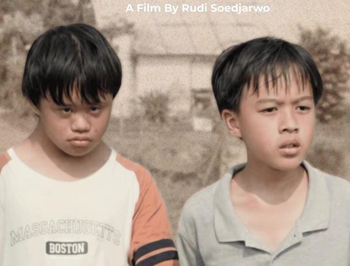 Film Tanah Runtuh yang disutradarai Oleh Rudi Soedjarwo