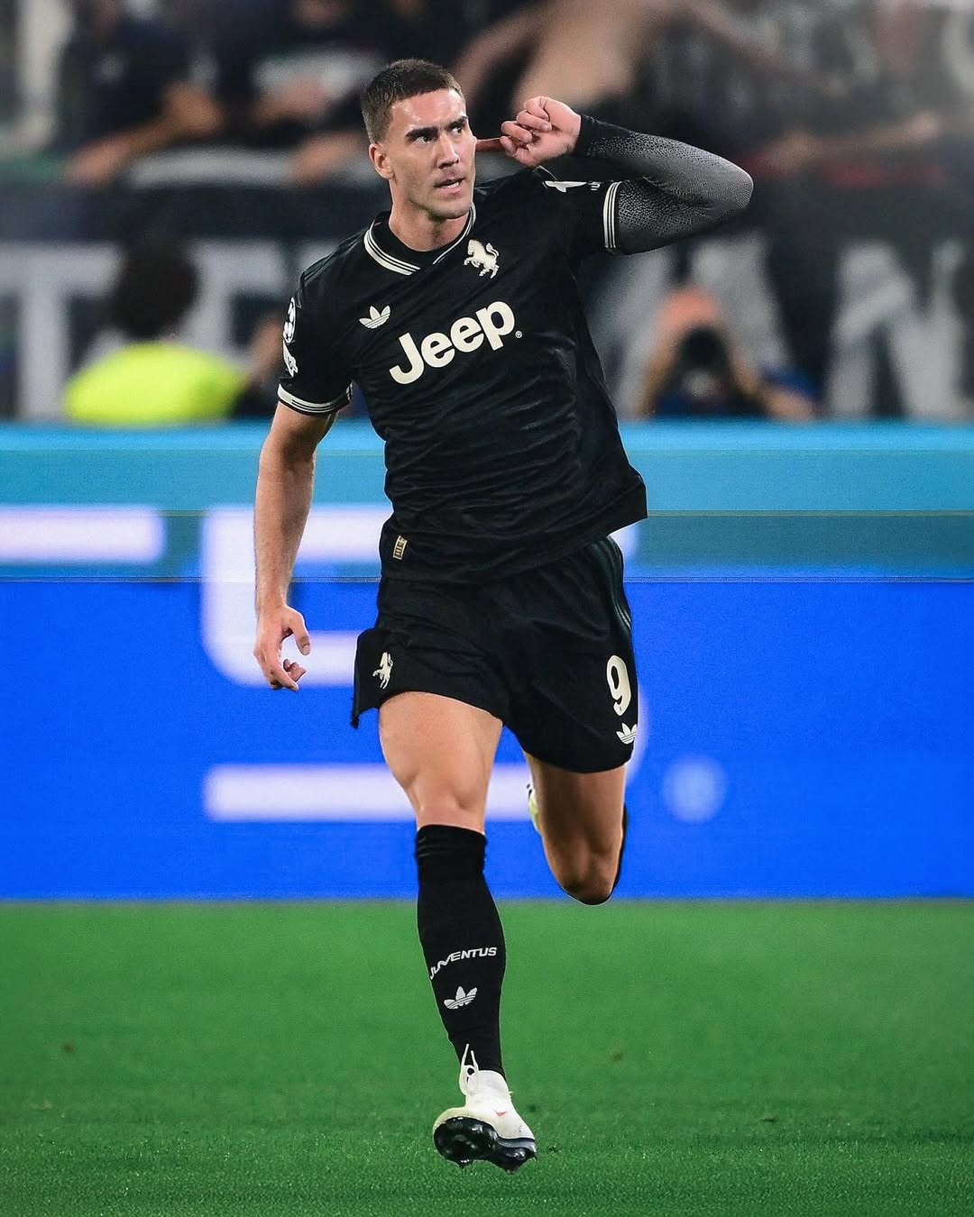 Striker Juventus Dusan Vlahovic