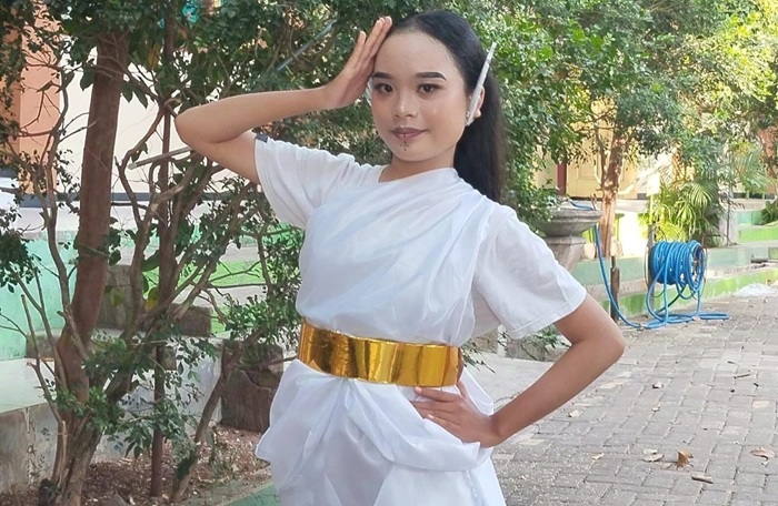 Defina Suyanti.