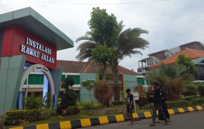 Surat pengunduran diri dokter spesialis jantung berakhir. Poli jantung RSUD Koesma Tuban terancam lumpuh.