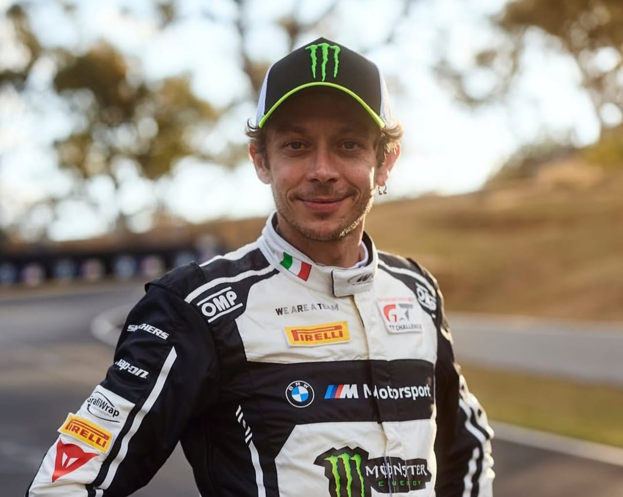Mantan pebalap MotoGP,  Valentino Rossi.