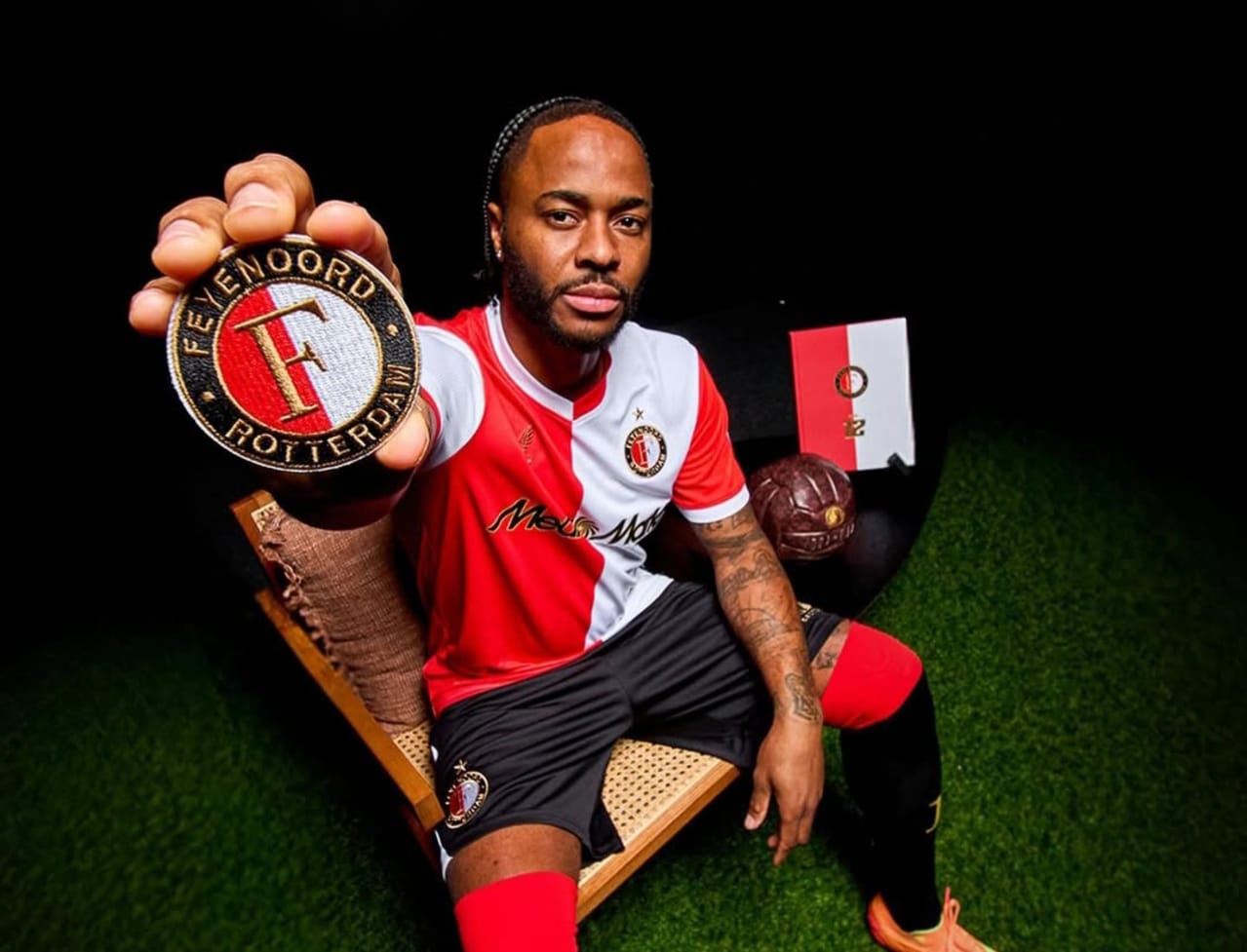 Raheem Sterling saat diperkenalkan sebagai rekrutan baru Feyenoord.