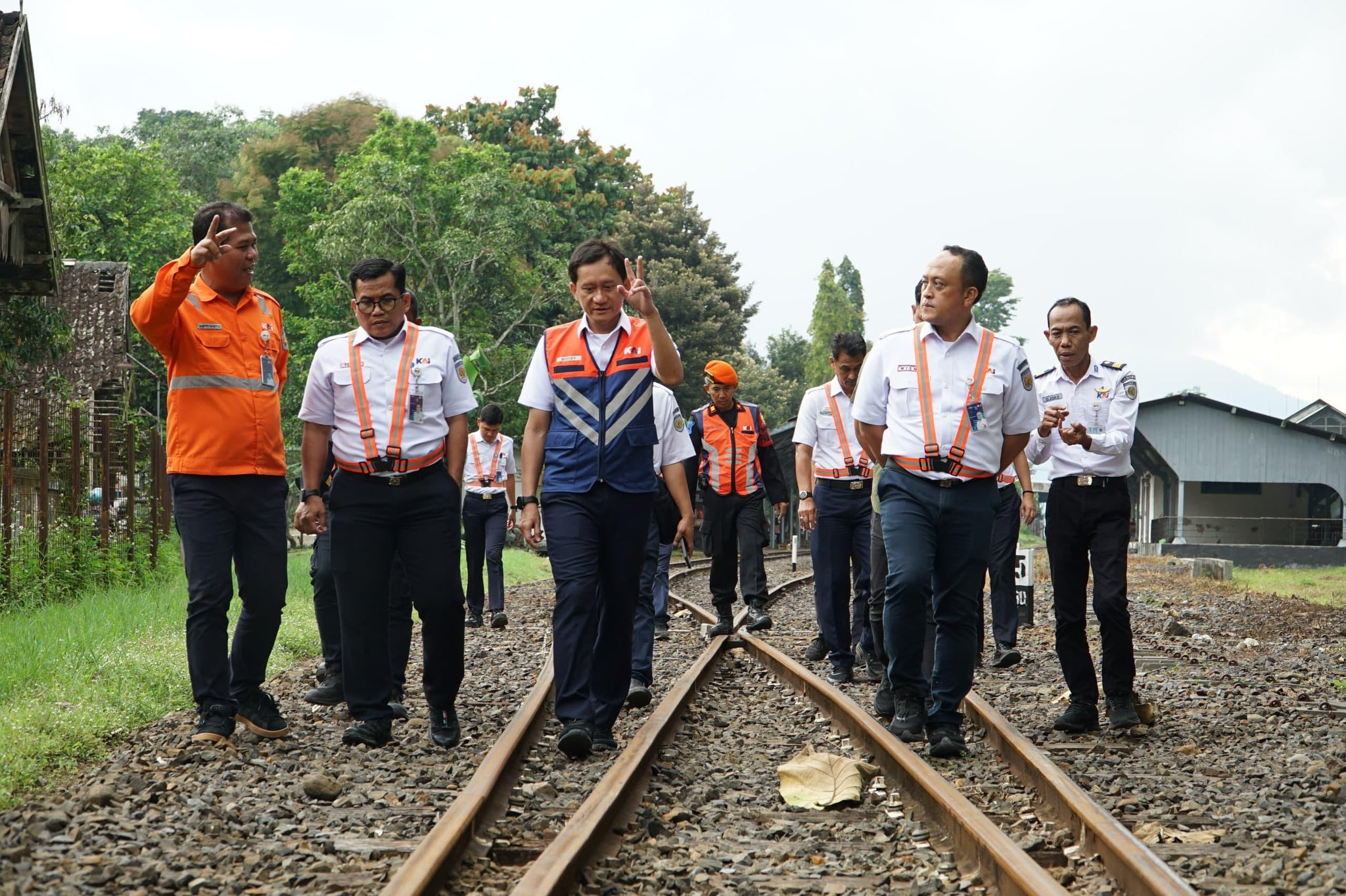 Dirut KAI meninjau jalur Kedungjati&ndash;Tuntang sebagai bagian persiapan reaktivasi dan Angkutan Lebaran 2026.