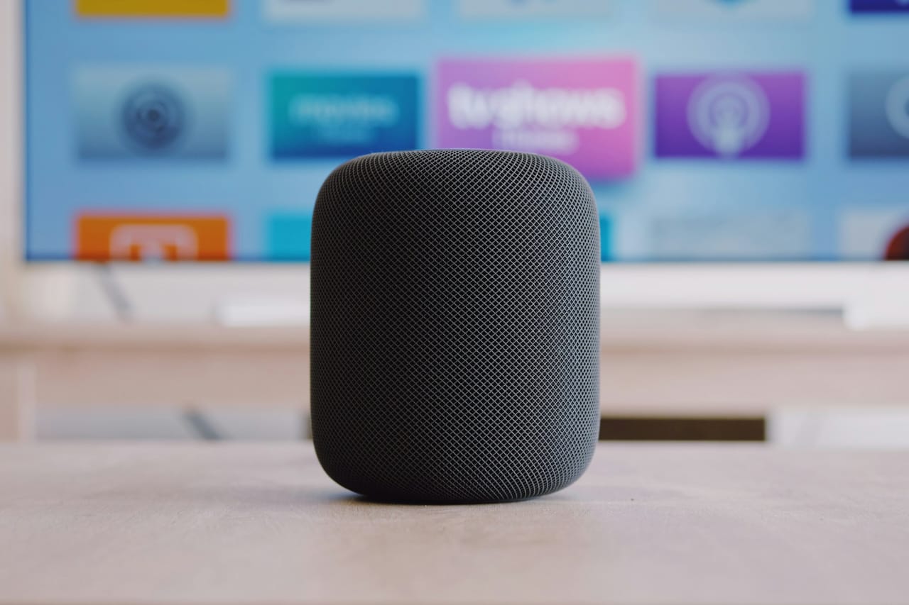 OpenAI diperkirakan akan meluncurkan speaker pintar pertamanya pada tahun 2027. 