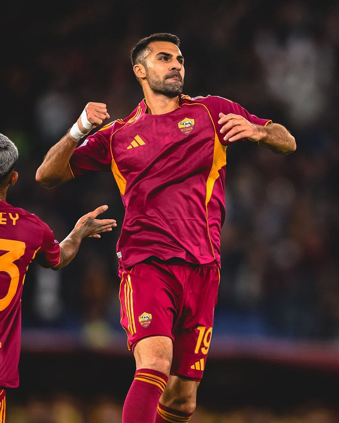 Tuntutan gaji tinggi membuat negosiasi kontrak Zeki Celik dengan Roma tersendat.