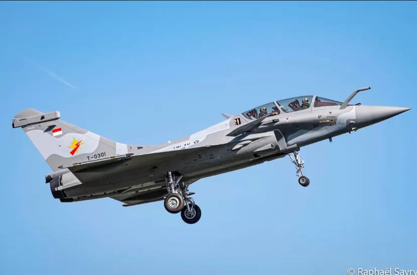Jet Tempur Dassault Rafale