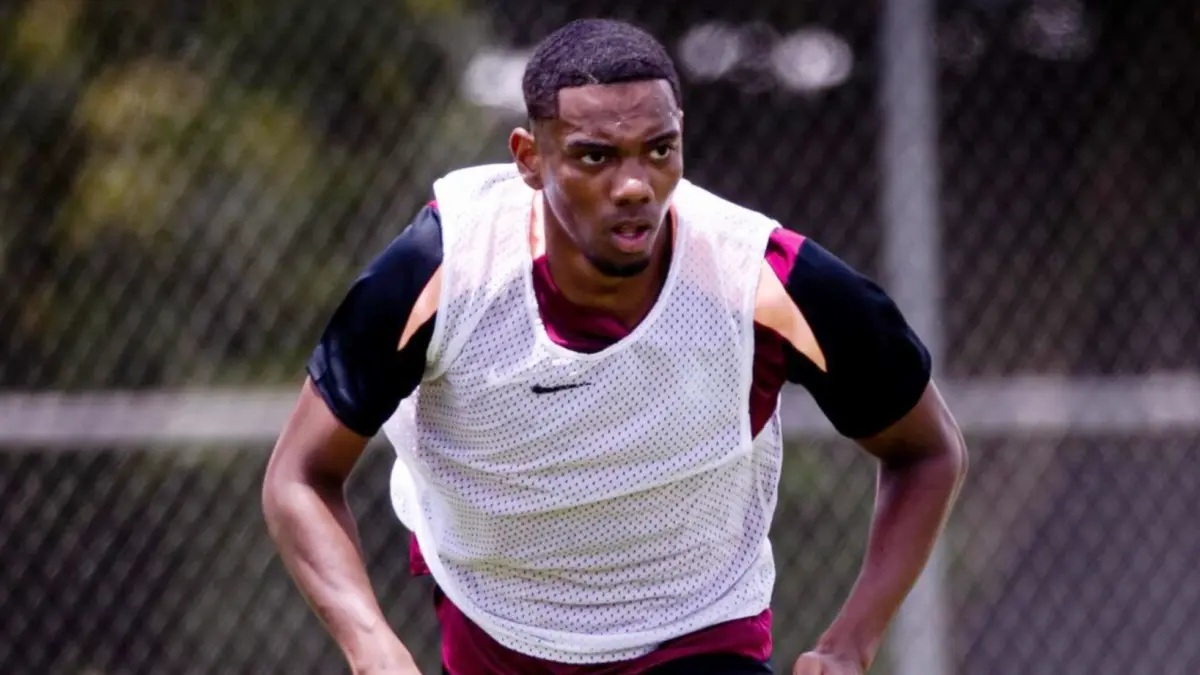 Gelombang protes fans Corinthians membuat transfer Andre ke AC Milan terhenti