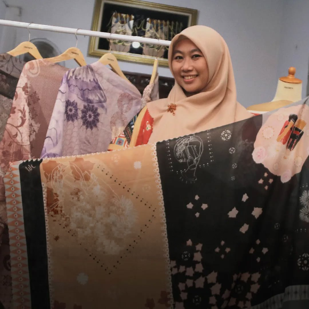 Program pemberdayaan BRI dorong Hijasmita kembangkan scarf modern berbasis kearifan lokal