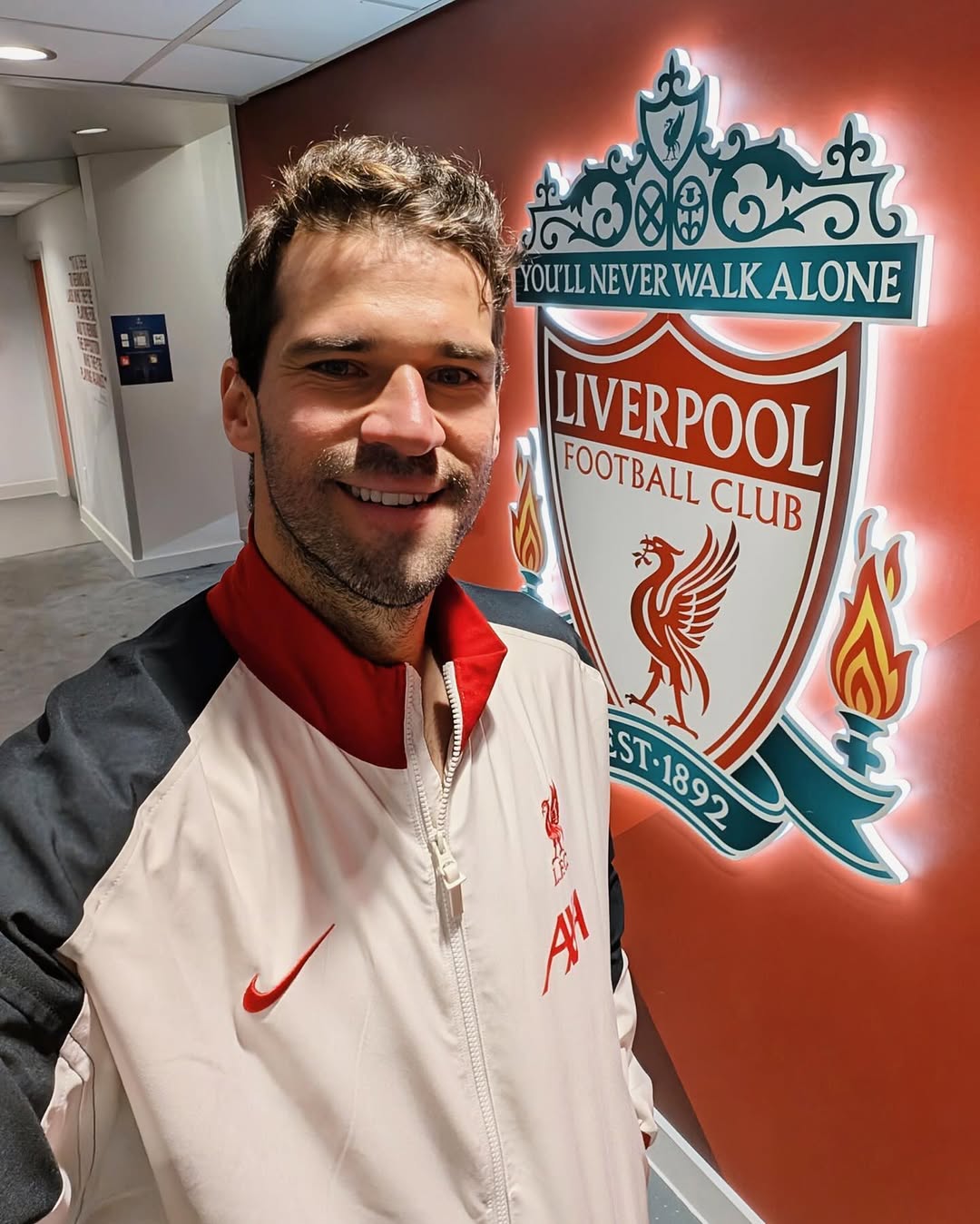 Kiper utama Liverpool, Alisson