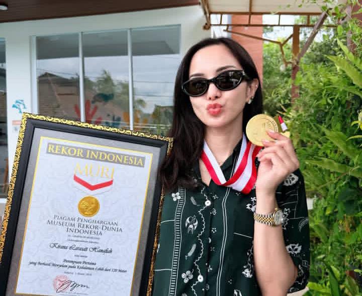 Aktris Kirana Larasati pecahkan rekor MURI