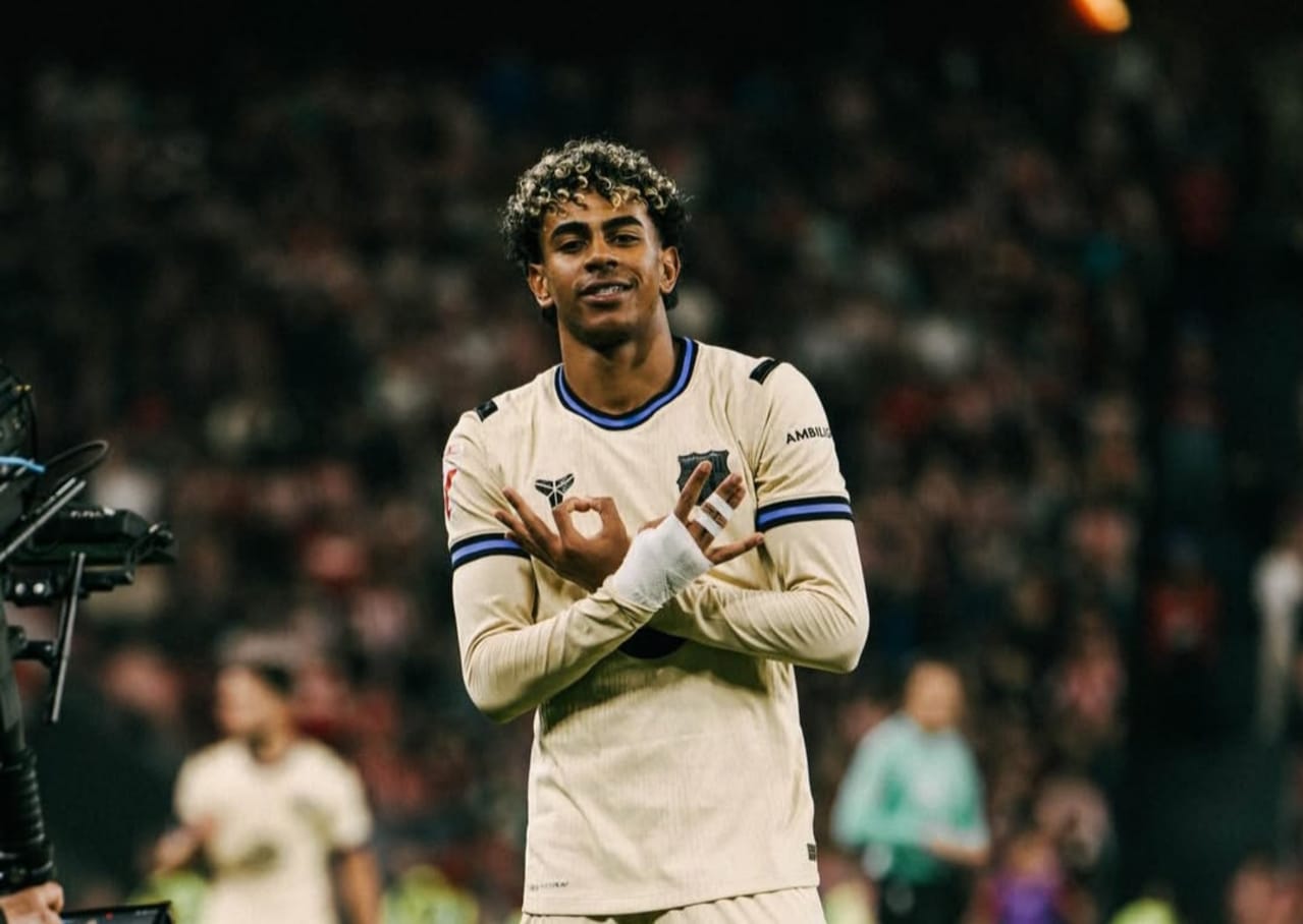 Selebrasi Lamine Yamal saat cetak gol ke-50. 