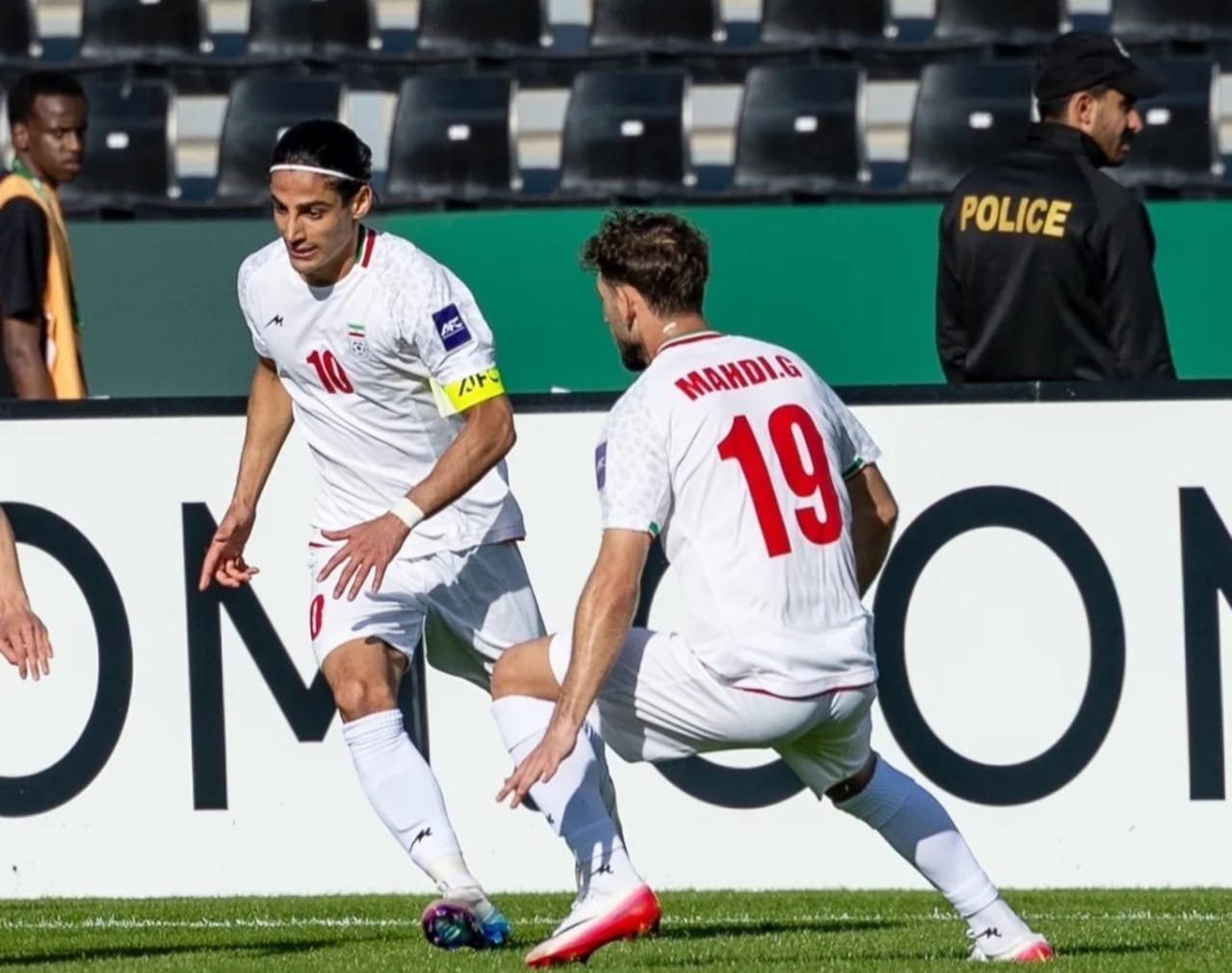 Pemain Timnas Iran saat berlaga di Kompetisi resmi