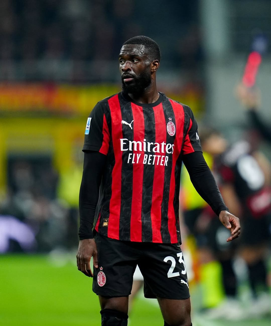 Negosiasi kontrak baru Fikayo Tomori dengan AC Milan terus berjalan