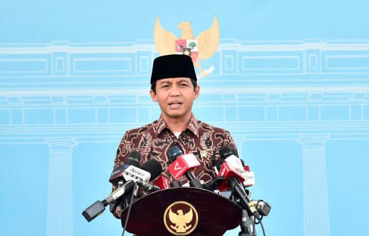 Menteri Kehutanan Raja Juli Antoni