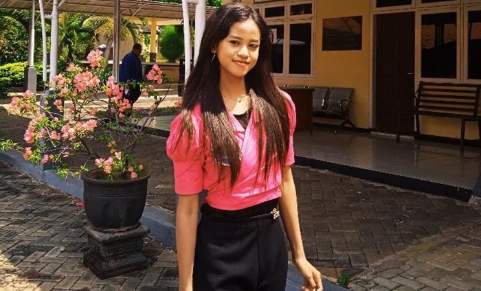 Elza Sofia Imelda.