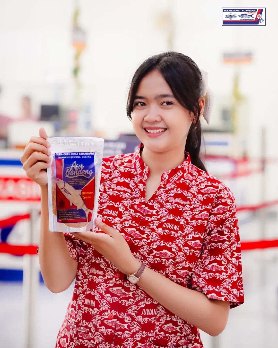 Bandeng Juwana Elrina kini jadi wadah produk UMKM Semarang