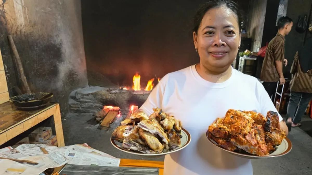 Ayam Panggang Bu Setu Magetan berkembang sejak 1990-an, sukses tumbuh berkat dukungan pembiayaan BRI. (Istimewa)