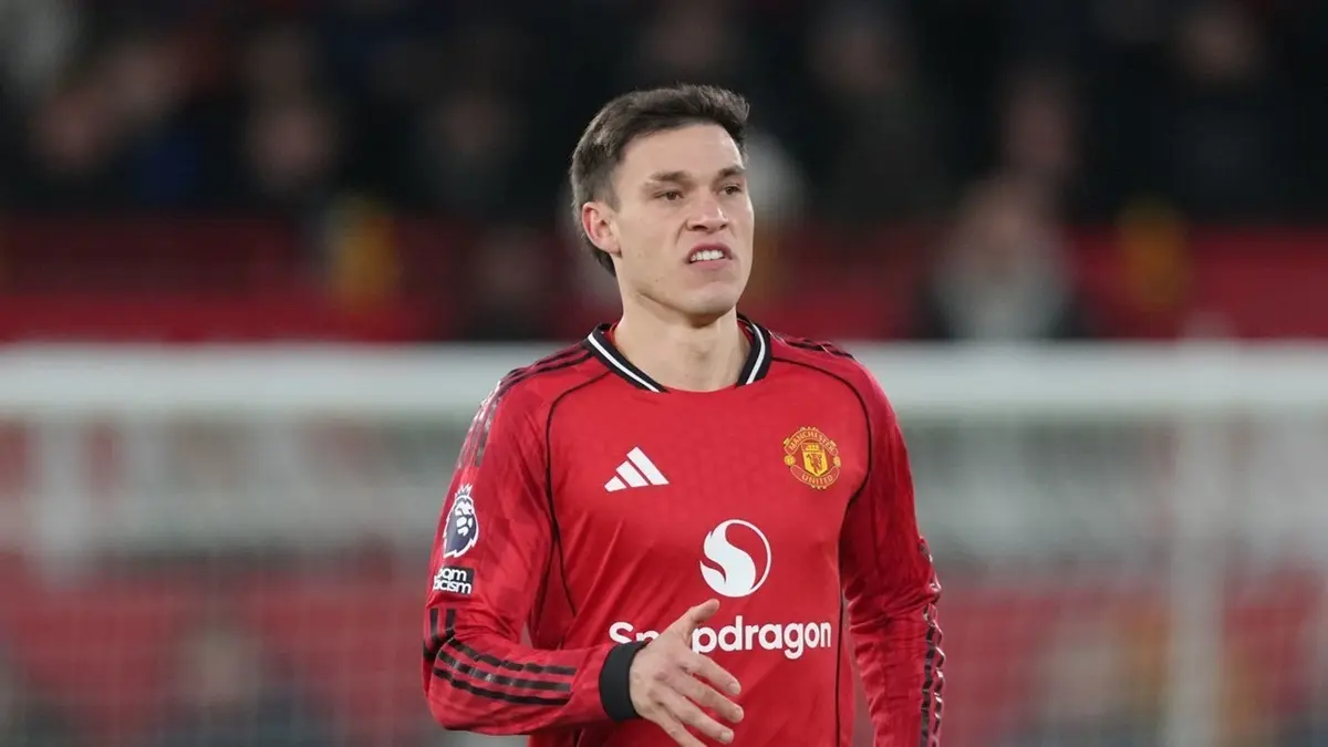 Juventus Pantau Manuel Ugarte. (MUFC Official)