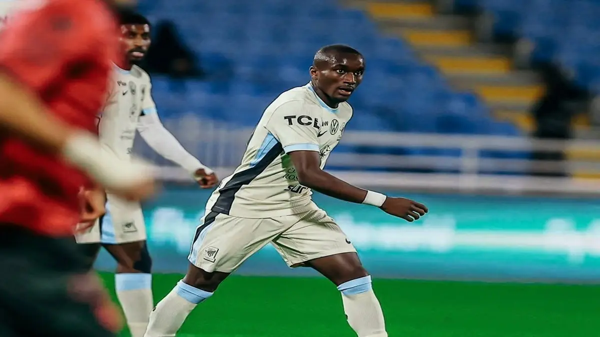 Moussa Diaby tetap ingin bergabung dengan Inter Milan. (instagram.com/moussadiabyofficial)