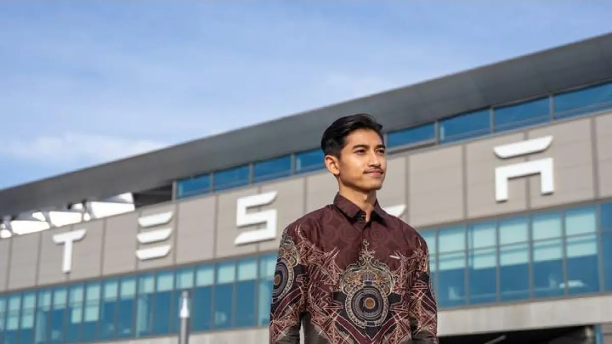 Evan Haydar, pemuda Gresik yang berkarier di Tesla. (Instagram @evanhaydar)
