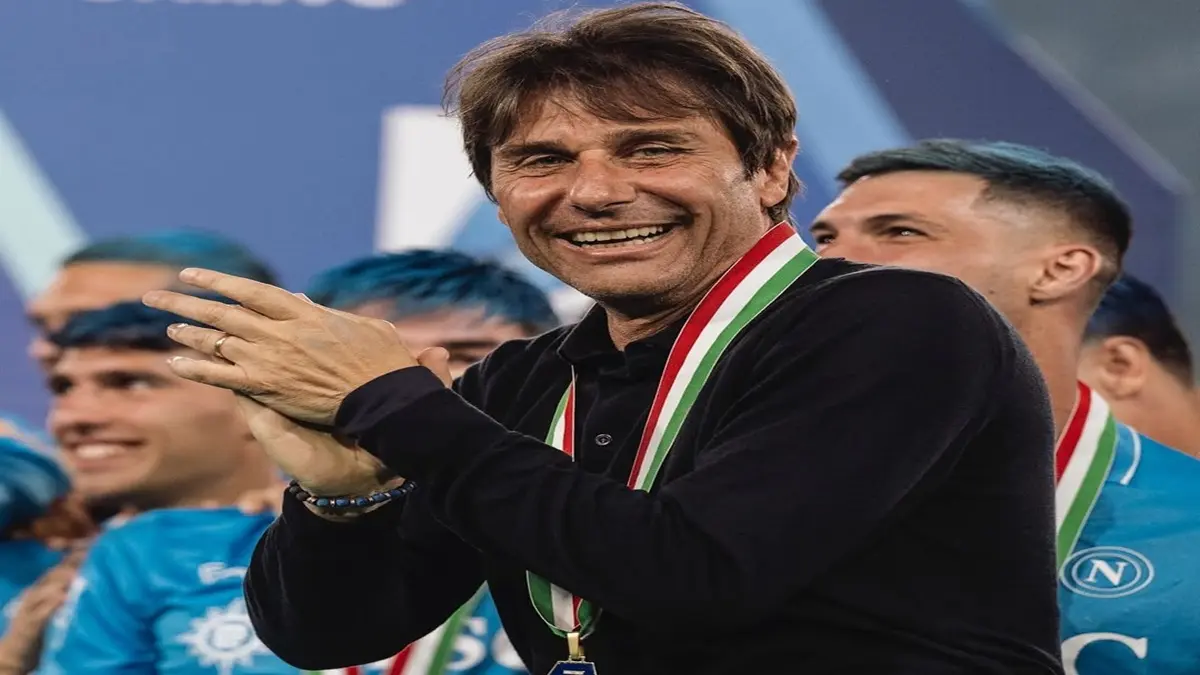 Napoli mulai bersiap jika Antonio Conte hengkang. (instagram.com/antonioconte)