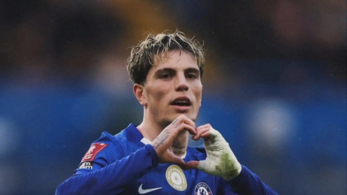 Pemain Chelsea, Alejandro Garnacho, masuk dalam daftar jual pemain. (Instagram/garnacho7)