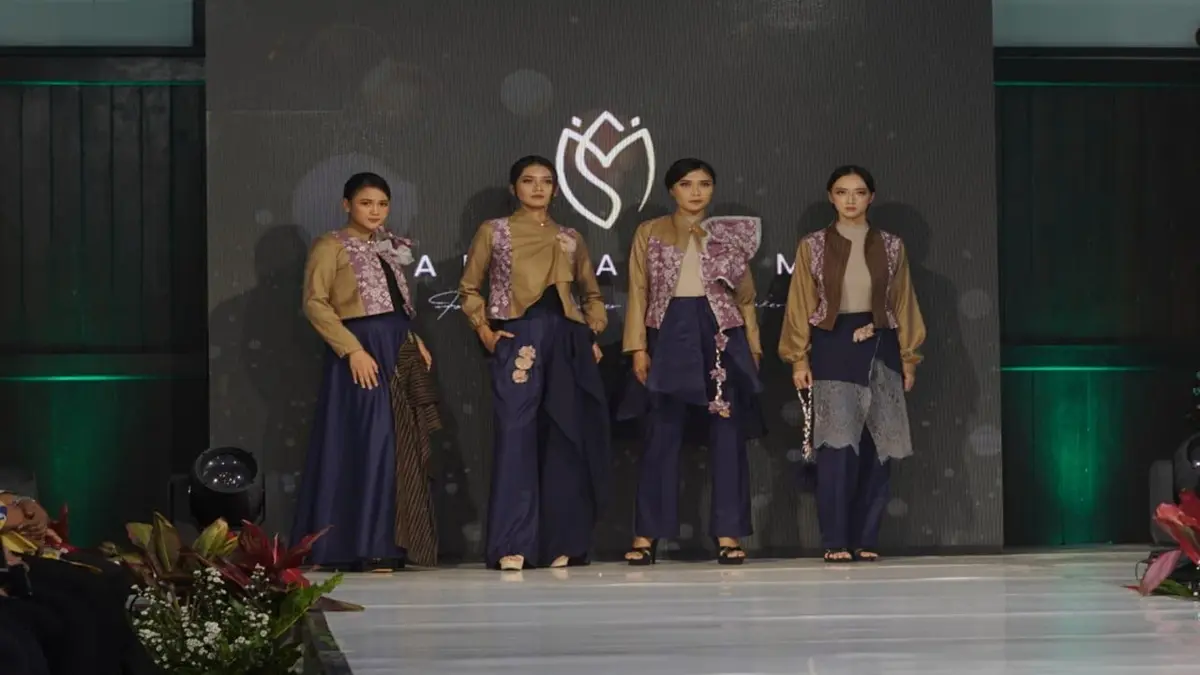 Madinasalma Fashion, usaha fashion difabel Semarang yang berkembang pesat berkat dukungan LinkUMKM BRI. (Dok. BRI)